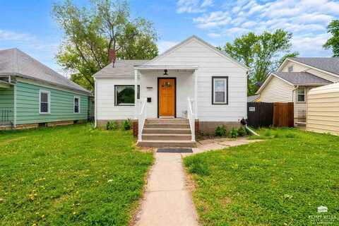 723 W 5th, Junction City, KS 66441