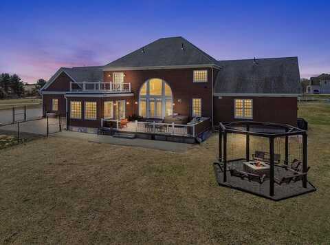 15 Stream View Drive, Waterville, ME 04901