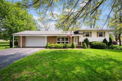 103 Briar Road, Hartford City, IN 47348