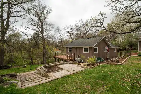 W5167 Wandawega Dr, Elkhorn, WI 53121