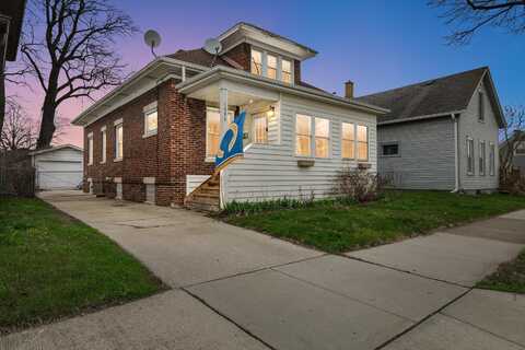 1006 Yout St, Racine, WI 53402