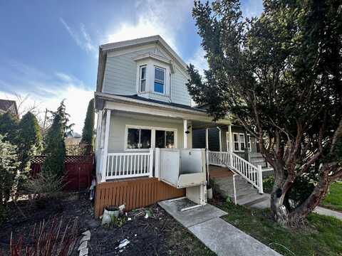 2230 N 2nd St, Milwaukee, WI 53212