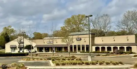 637 Highway 51, Ridgeland, MS 39157