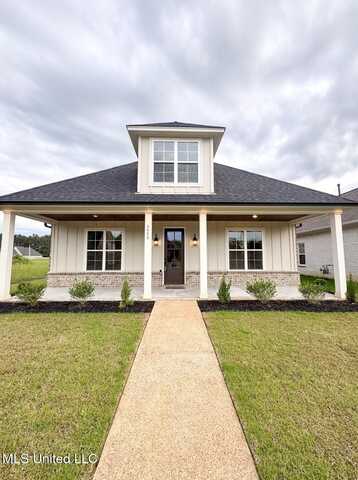 3453 Kreunen Street, Nesbit, MS 38651