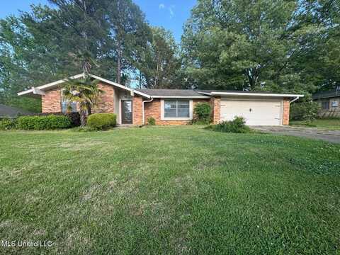 210 Swan Lake Drive, Jackson, MS 39212