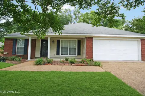 320 Hawthorne Drive, Madison, MS 39110