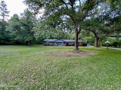 3427 Jr Davis Road, Moss Point, MS 39562