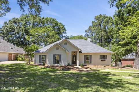 205 Woodrun Drive, Ridgeland, MS 39157