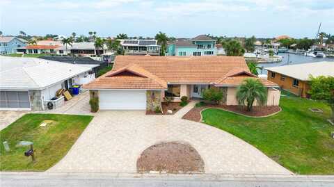 5008 SOUTHSHORE DRIVE, NEW PORT RICHEY, FL 34652