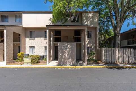 7505 PITCH PINE CIRCLE, TAMPA, FL 33617