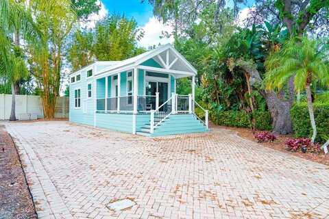 6853 AMANDA VISTA CIRCLE, LAND O LAKES, FL 34637