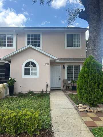 6738 MAGNOLIA POINTE CIRCLE, ORLANDO, FL 32810