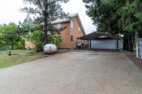 201 Liberty Drive, Howardwick, TX 79226