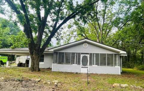 74 Teague Lane, Glennville, GA 30427