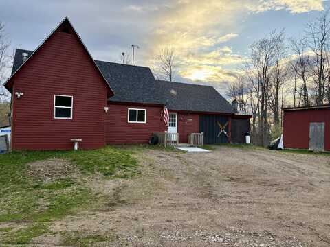 98 Chase Road, Dickinson Center, NY 12930