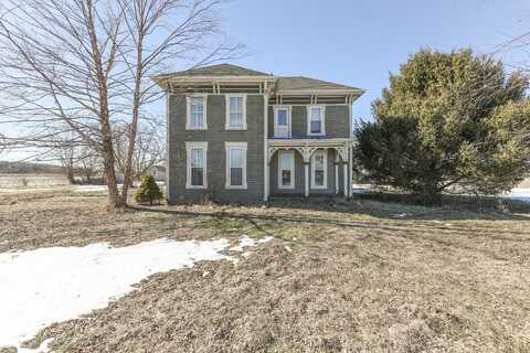 1112 N Five Points Road, Greenwood, IN 46143