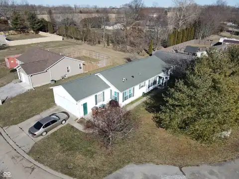 781 Northern Acres Drive, Ladoga, IN 47954