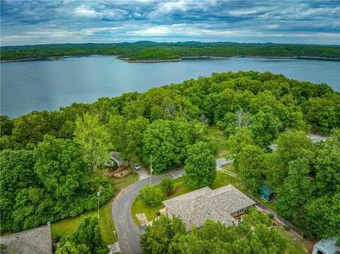 142 Walden LN, Bull Shoals, AR 72619