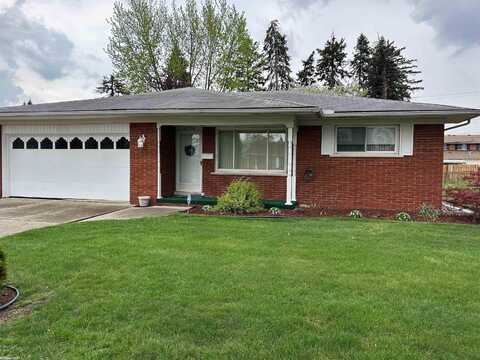17750 Sprenger, Eastpointe, MI 48021