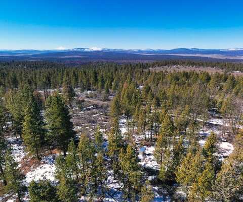 100 Guanaco Lane, Bonanza, OR 97623