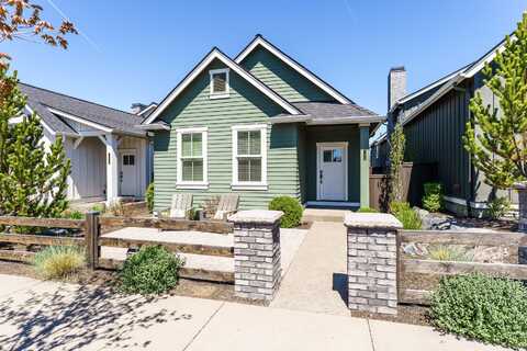 2732 NW Ordway Avenue, Bend, OR 97703