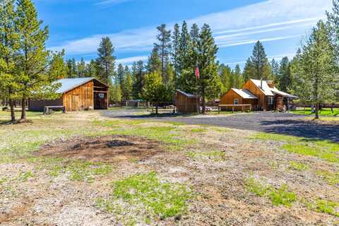 8965 Split Rail Road, La Pine, OR 97739