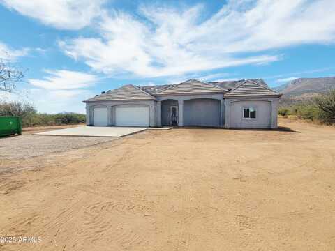 3076 E Anika Way, Hereford, AZ 85615