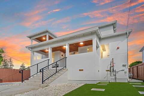 3807 Madrone AVE, OAKLAND, CA 94619
