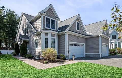 22 Gates Ln, Wakefield, MA 01880