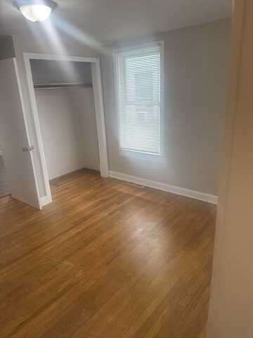 25 Holman St, Attleboro, MA 02703