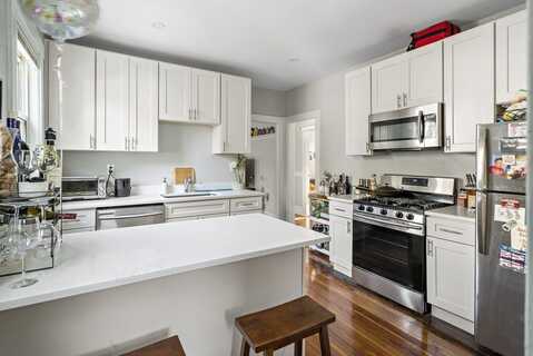 39 Edison Green, Boston, MA 02125