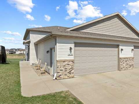 3120 NE 8th St., Minot, ND 58703