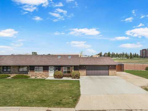 600 SW 24th Ave., Minot, ND 58701