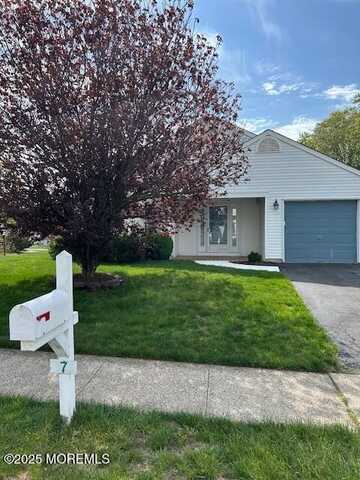 7 Springhill Drive, Brick, NJ 08724
