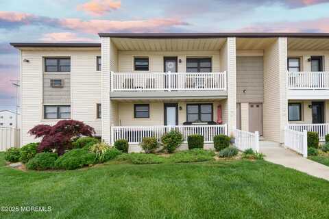 122 Wharfside Drive, Monmouth Beach, NJ 07750
