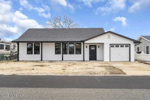104 Bloomfield Road, Barnegat, NJ 08005