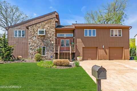 1702 Holbrook Street, Oakhurst, NJ 07755