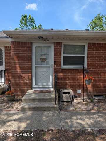 989d Constitution Boulevard, Whiting, NJ 08759