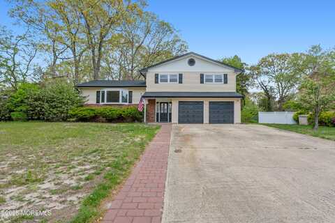 883 Astoria Drive, Toms River, NJ 08753