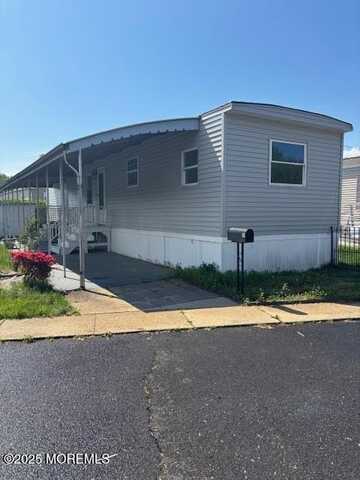 80 Locust Grove, Hazlet, NJ 07730
