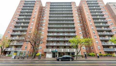 89-15 Parsons Boulevard, Jamaica, NY 11432