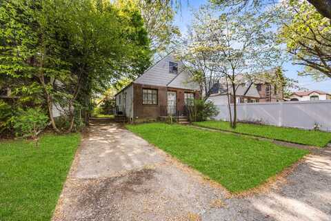 8112 264th Street, Glen Oaks, NY 11004