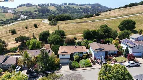3554 Arcadian Ct, Castro Valley, CA 94546