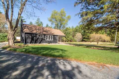 68 Meckler Road, Napanoch, NY 12458