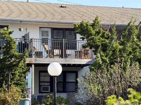65 Broadway, Long Beach, NY 11561