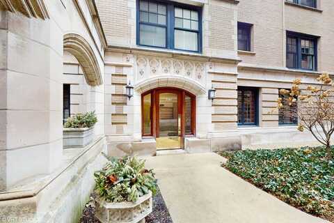 2341 N. Commonwealth Avenue, Chicago, IL 60614
