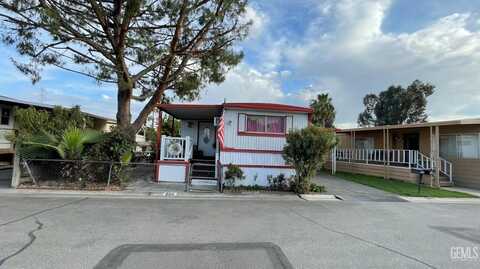 4401 Hughes ln, Bakersfield, CA 93304