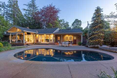 3180 Vichy Avenue, Napa, CA 94558