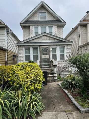 61-23 Austin Street, Rego Park, NY 11374