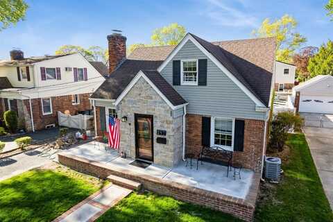 597 Rose Boulevard, North Baldwin, NY 11510